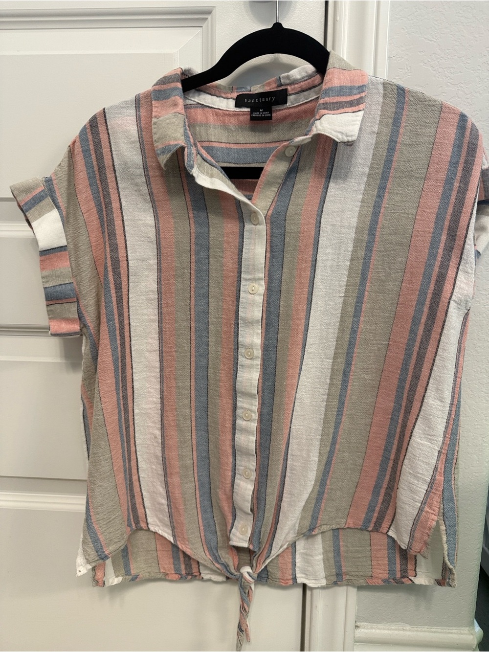 Sanctuary Multicolor Striped Tie-Front Button-Down Top
